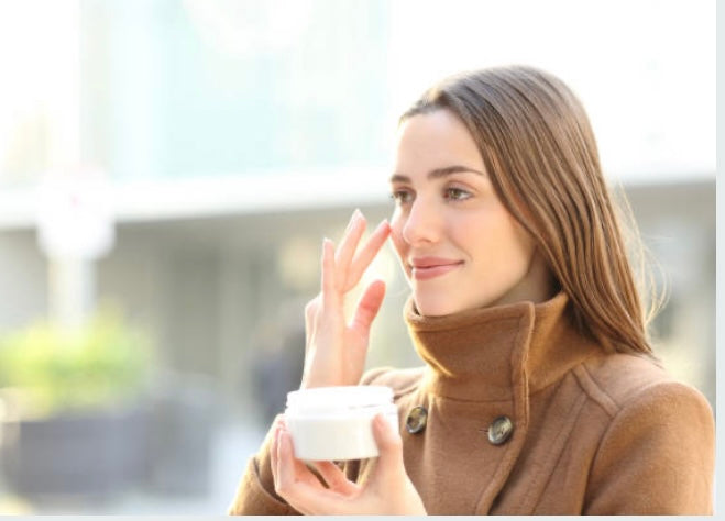 Dry Dehydrated Skin - Osmosis Beauty Skincare - Laboratoire Dr. Renaud Skincare